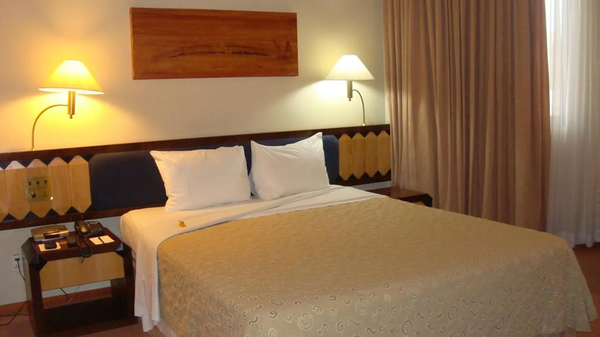Hotel Golden Tower Pinheiros By Fenix Hoteis Sao Paulo